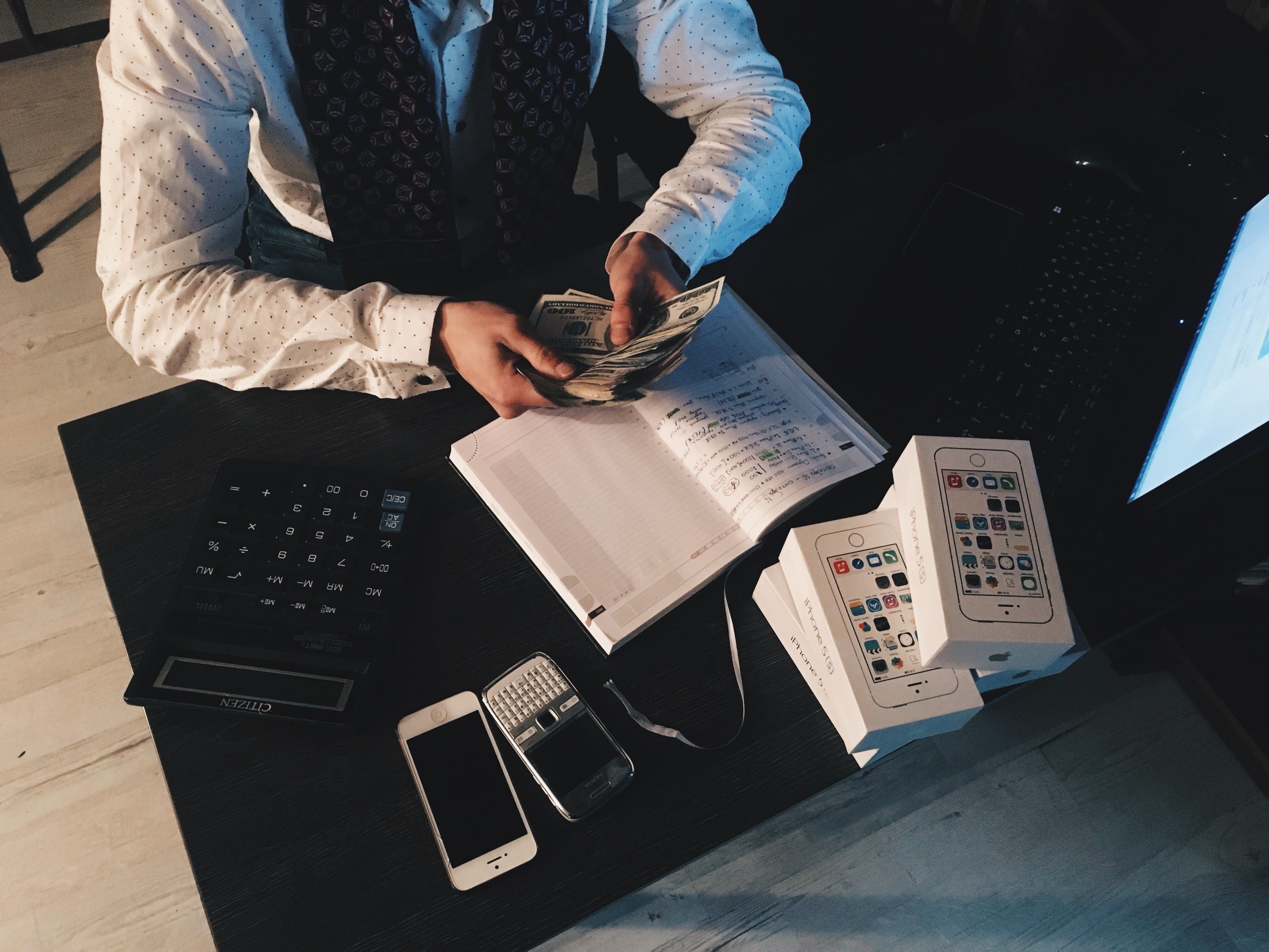 Accounts Receivable & Payable